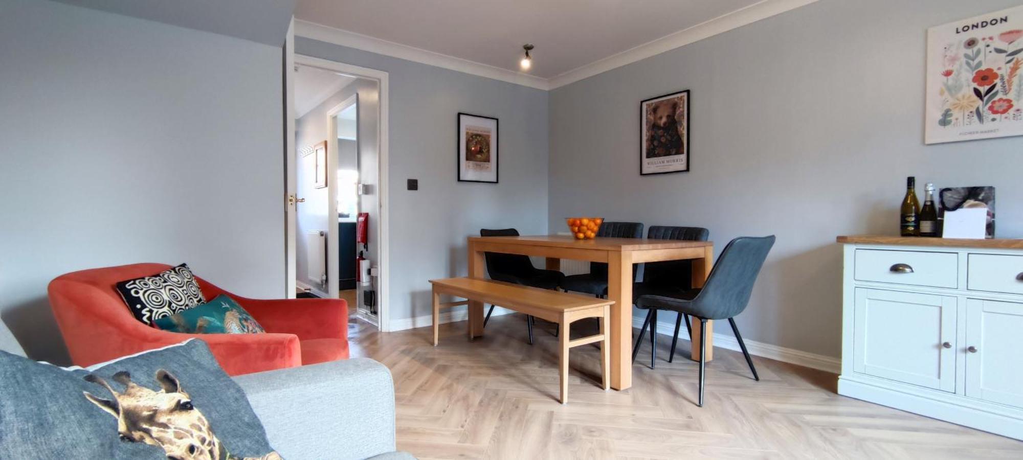 Your From Near Excel Private Parking * London